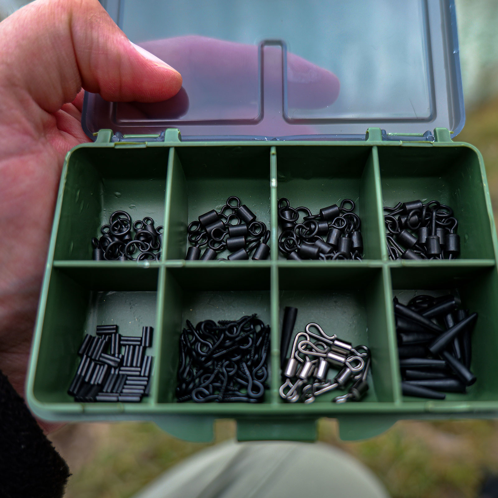 CARP ACADEMY Csavaros csalitüske 10mm 20db/cs - Image 2